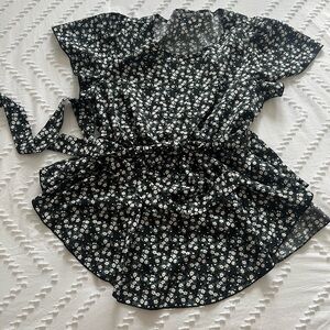 SHEIN Waist Tie Blouse